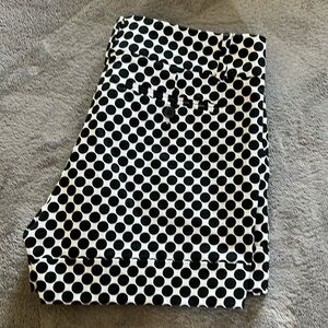 Fun shorts for summer - black & white polka-dot